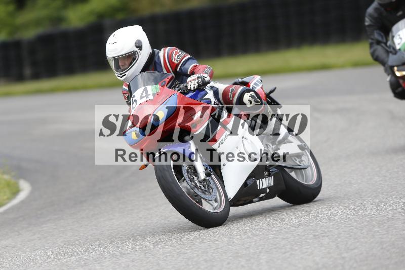 /24 08.06.2025 TZ Motorsport ADR/Gruppe gruen/64-1